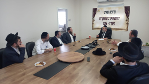 כינוס היערכות במכון: תכנון הוצאת ספרים ומחקרים לשנת תשפ"ו-2026 - המכון למצוות התלויות בארץ